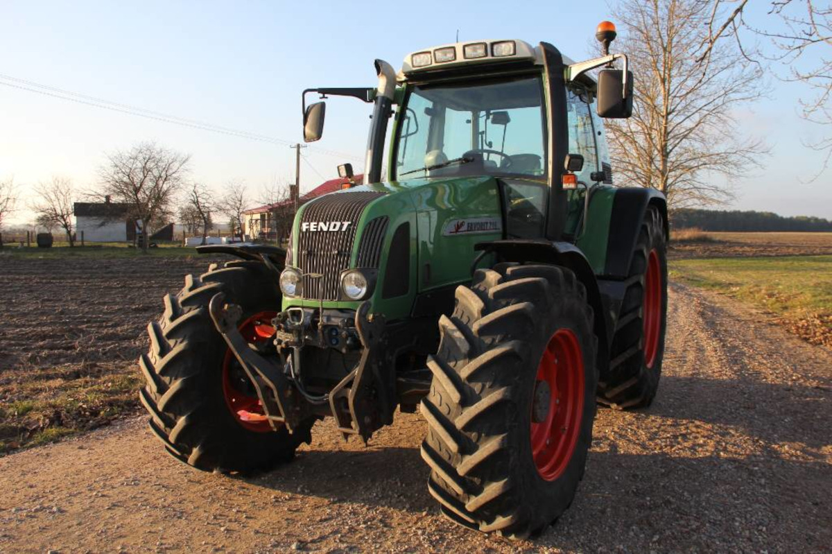 FENDT 716 - 장궤형 트랙터 : 사진 1 FENDT 716 - 장궤형 트랙터 : 사진 1