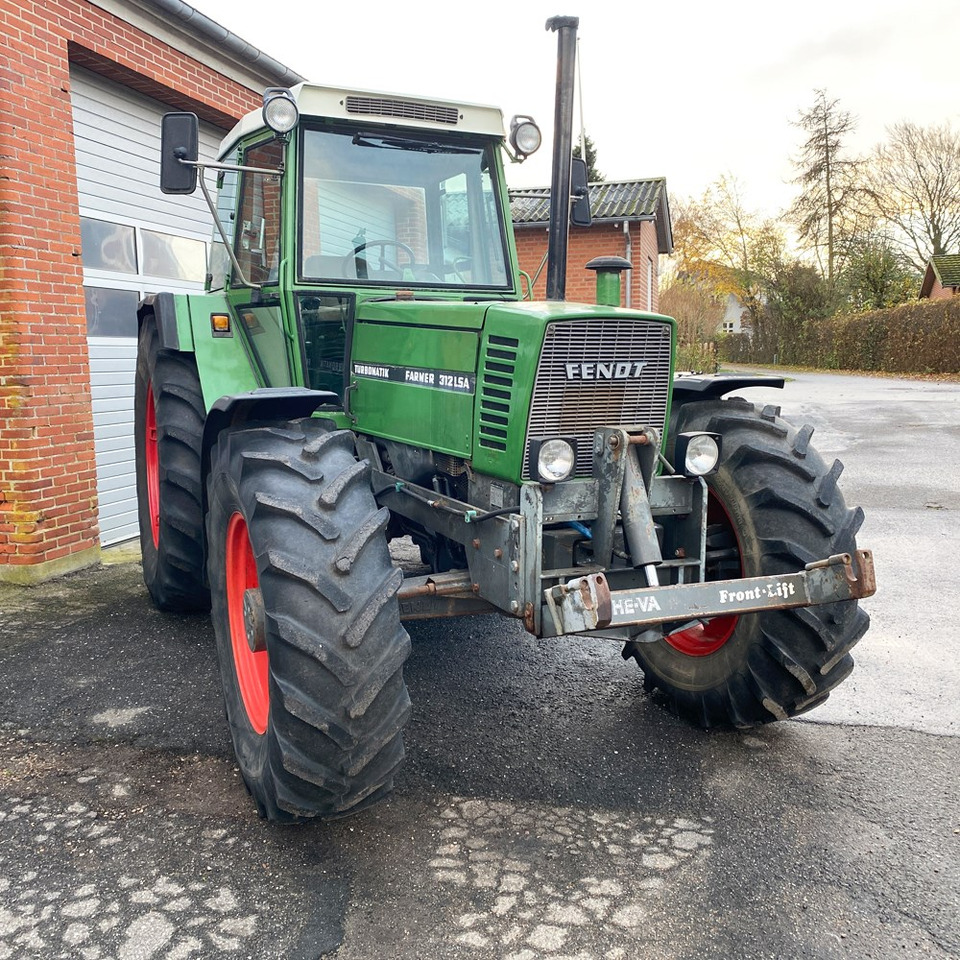 FENDT Farmer 312 LSA - 장궤형 트랙터 : 사진 2 FENDT Farmer 312 LSA - 장궤형 트랙터 : 사진 2