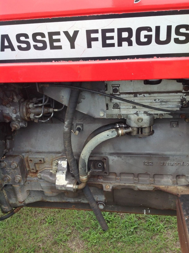 Massey Ferguson 3120 - 장궤형 트랙터 : 사진 5 Massey Ferguson 3120 - 장궤형 트랙터 : 사진 5