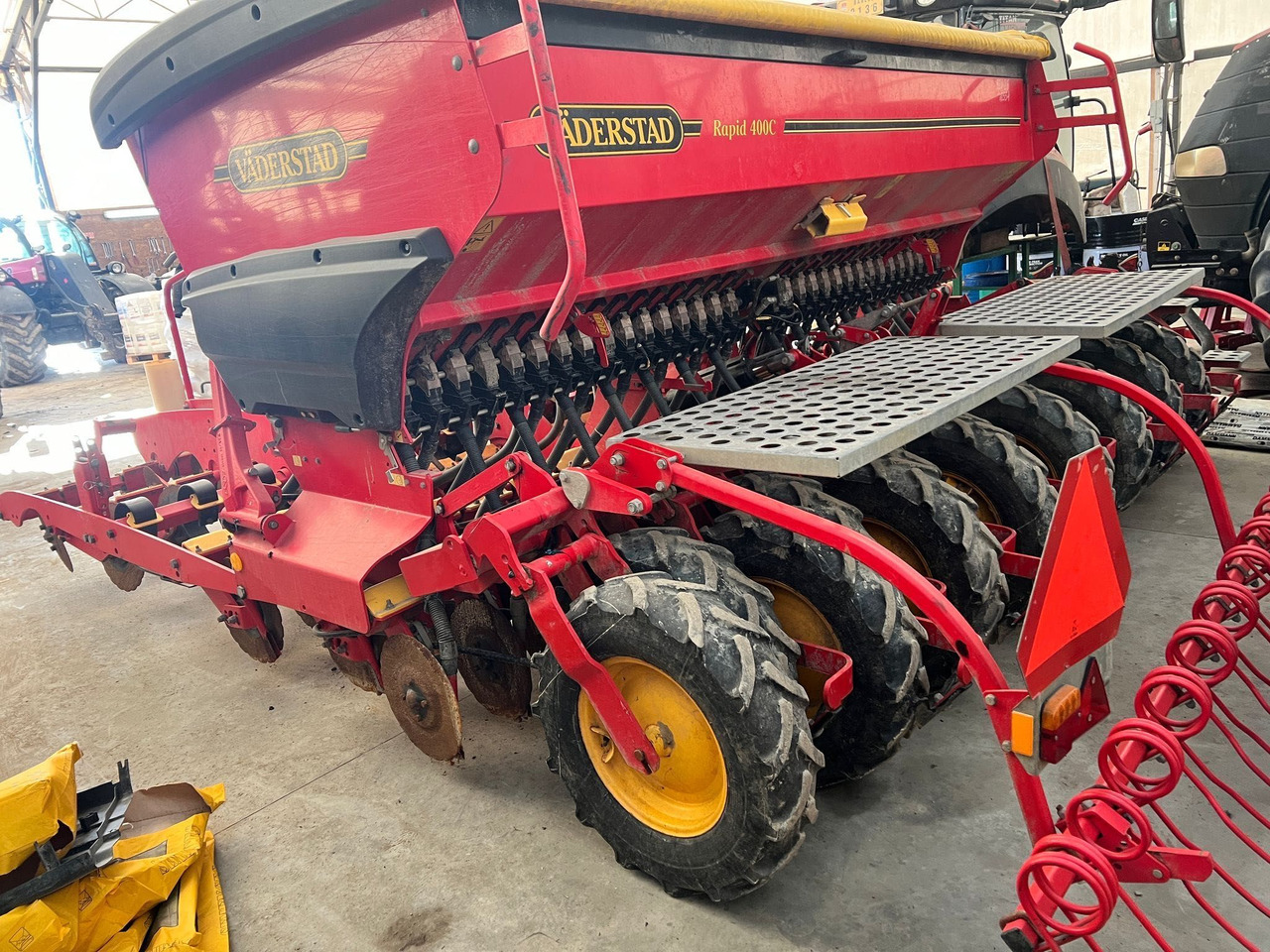 Vaderstad Rapid RD 400C - 파종기 : 사진 1 Vaderstad Rapid RD 400C - 파종기 : 사진 1