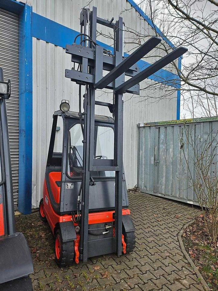 Linde H16 D - 디젤 지게차 : 사진 1 Linde H16 D - 디젤 지게차 : 사진 1