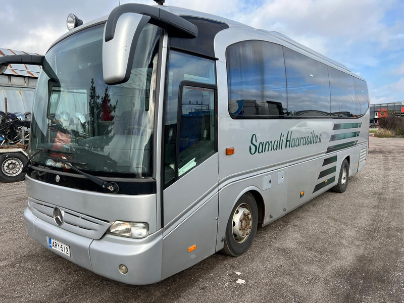 Mercedes-Benz O510 TOURINO - 대형 버스 : 사진 2 Mercedes-Benz O510 TOURINO - 대형 버스 : 사진 2
