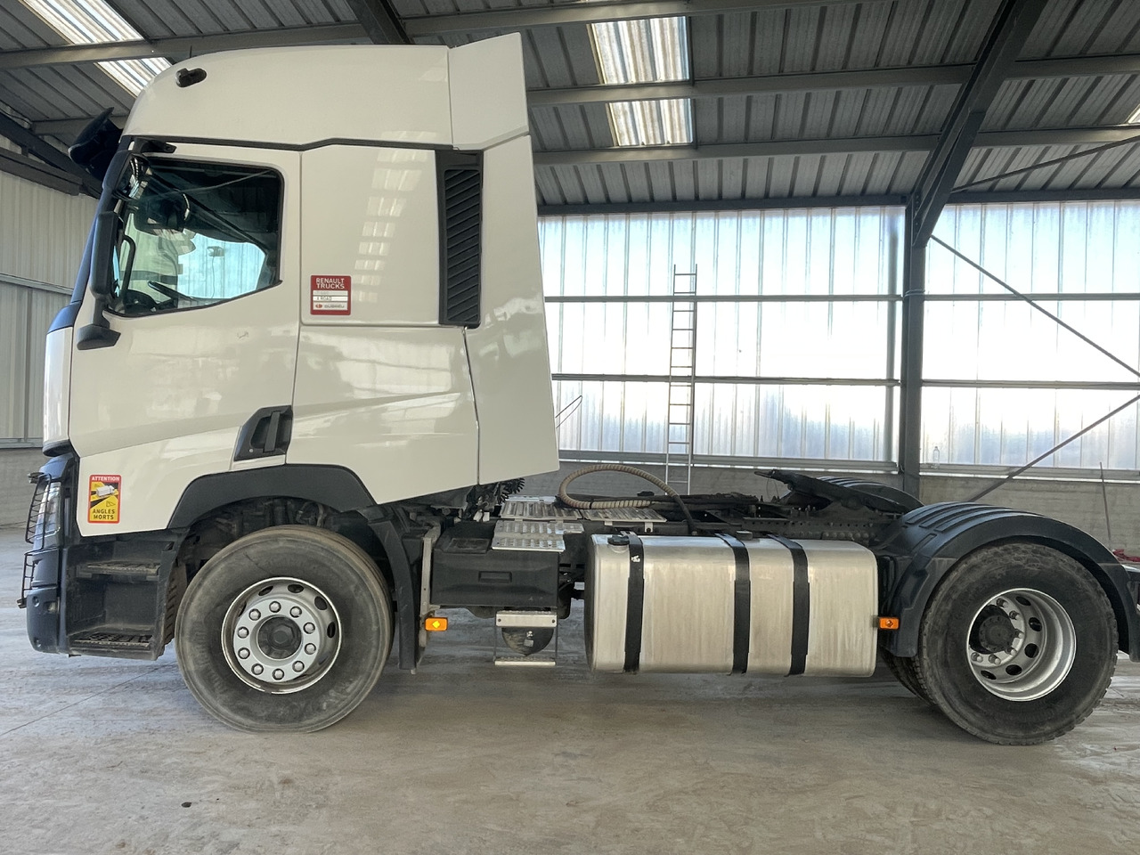 RENAULT T460 - 트랙터 유닛 : 사진 2 RENAULT T460 - 트랙터 유닛 : 사진 2