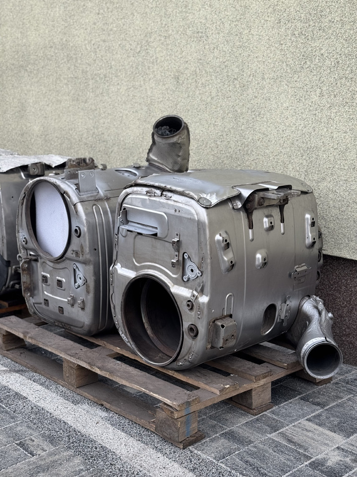 DAF XF 106 XG CF Efficient catalytic converters - 배기 시스템 트럭 용 : 사진 4 DAF XF 106 XG CF Efficient catalytic converters - 배기 시스템 트럭 용 : 사진 4