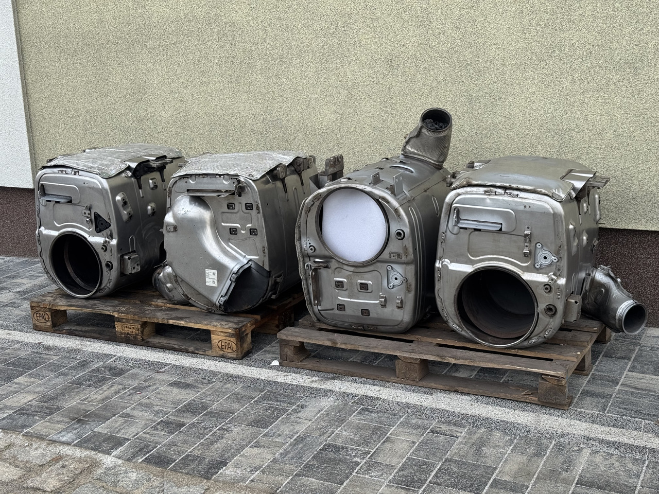 DAF XF 106 XG CF Efficient catalytic converters - 배기 시스템 트럭 용 : 사진 3 DAF XF 106 XG CF Efficient catalytic converters - 배기 시스템 트럭 용 : 사진 3