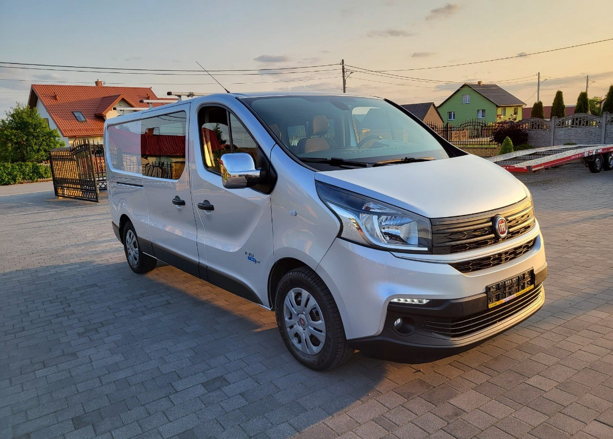 Fiat Talento Doka 6-osobowe 6-osobowy Bogato doposażony - 콤비 밴 : 사진 3 Fiat Talento Doka 6-osobowe 6-osobowy Bogato doposażony - 콤비 밴 : 사진 3