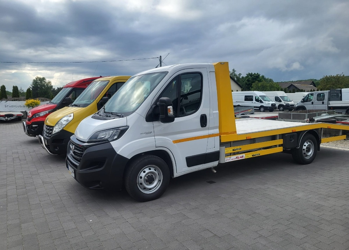 Renault Trafic Ogłoszenie dotyczy wynajmu Auta 9-osobowego - 소형 버스, 승합차 : 사진 2 Renault Trafic Ogłoszenie dotyczy wynajmu Auta 9-osobowego - 소형 버스, 승합차 : 사진 2