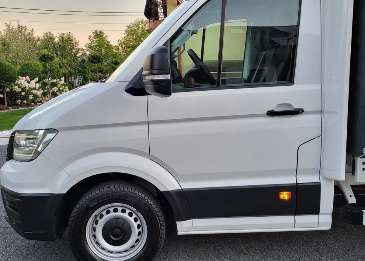 Volkswagen Crafter - 커튼 사이드 밴 : 사진 3 Volkswagen Crafter - 커튼 사이드 밴 : 사진 3