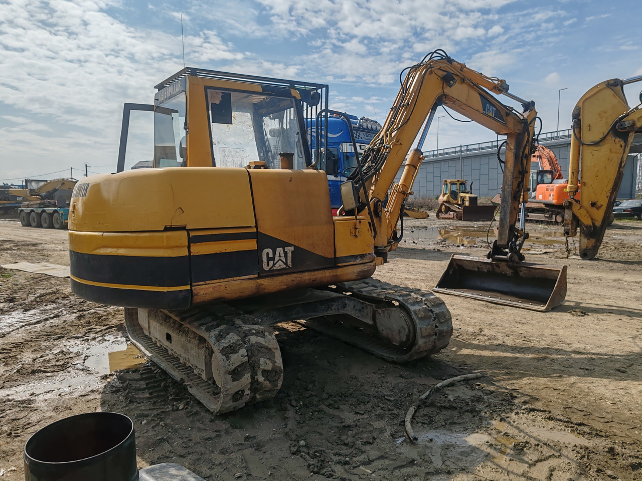 CATERPILLAR 307b - 미니 굴삭기 : 사진 4 CATERPILLAR 307b - 미니 굴삭기 : 사진 4