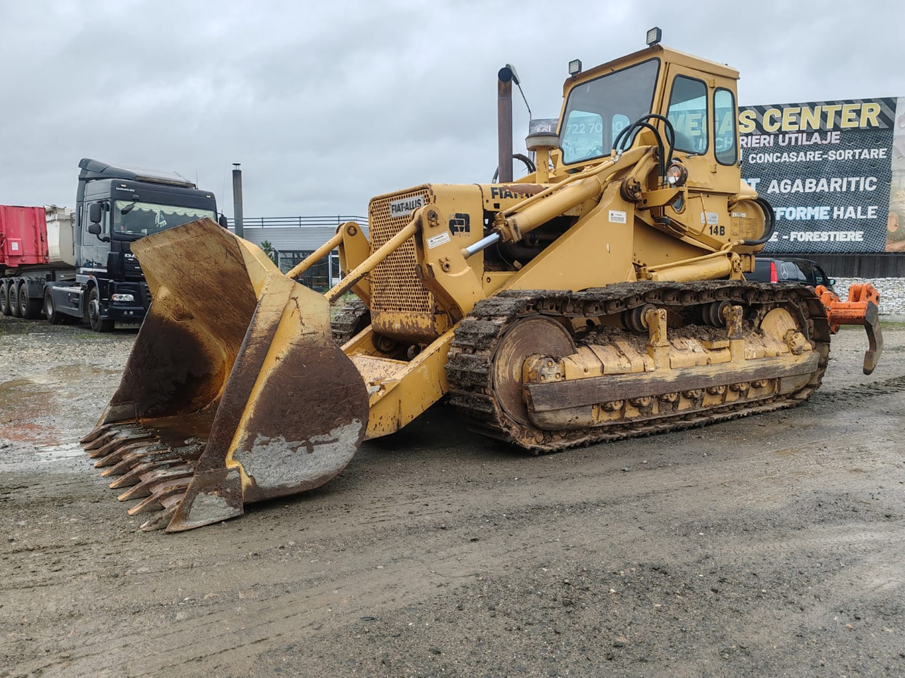 Fiat Allis FL14B - 크롤러 로더 : 사진 1 Fiat Allis FL14B - 크롤러 로더 : 사진 1