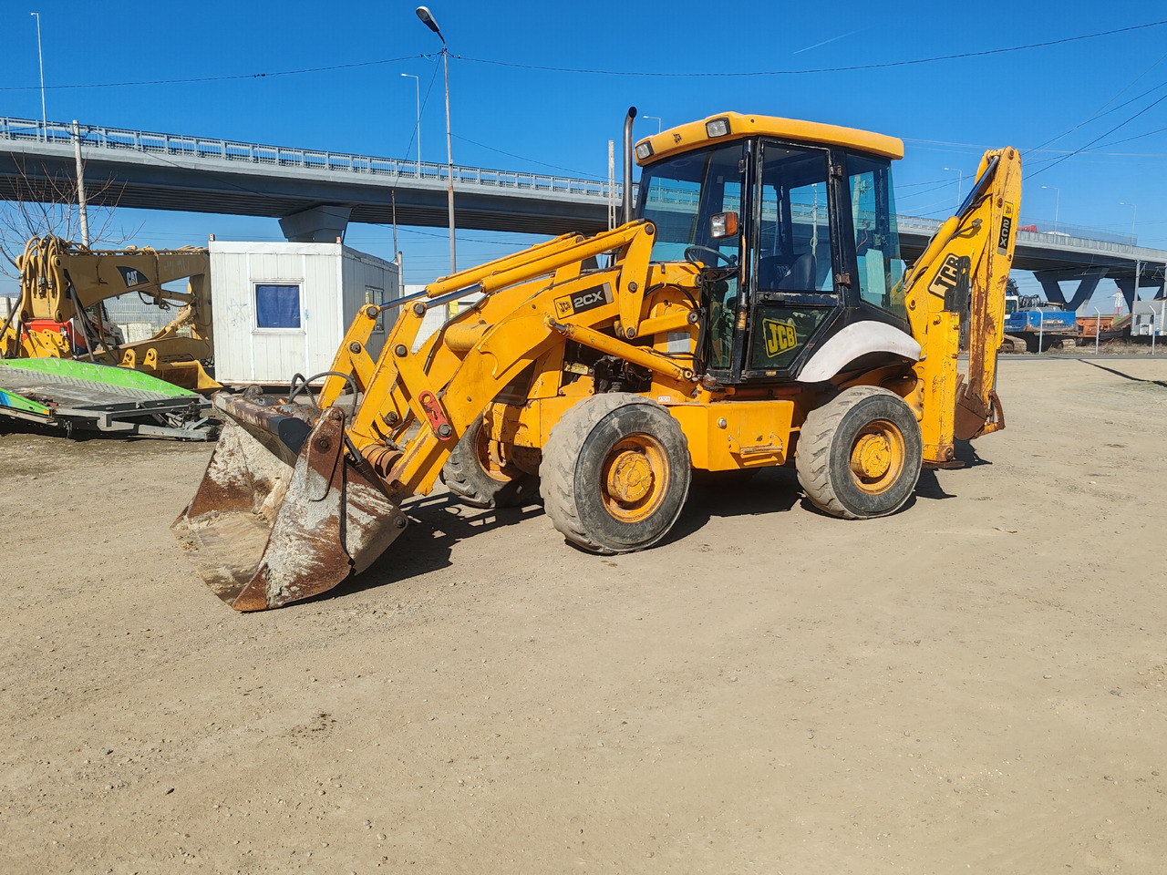 JCB 2CX AS3E - 백호 로더 : 사진 1 JCB 2CX AS3E - 백호 로더 : 사진 1