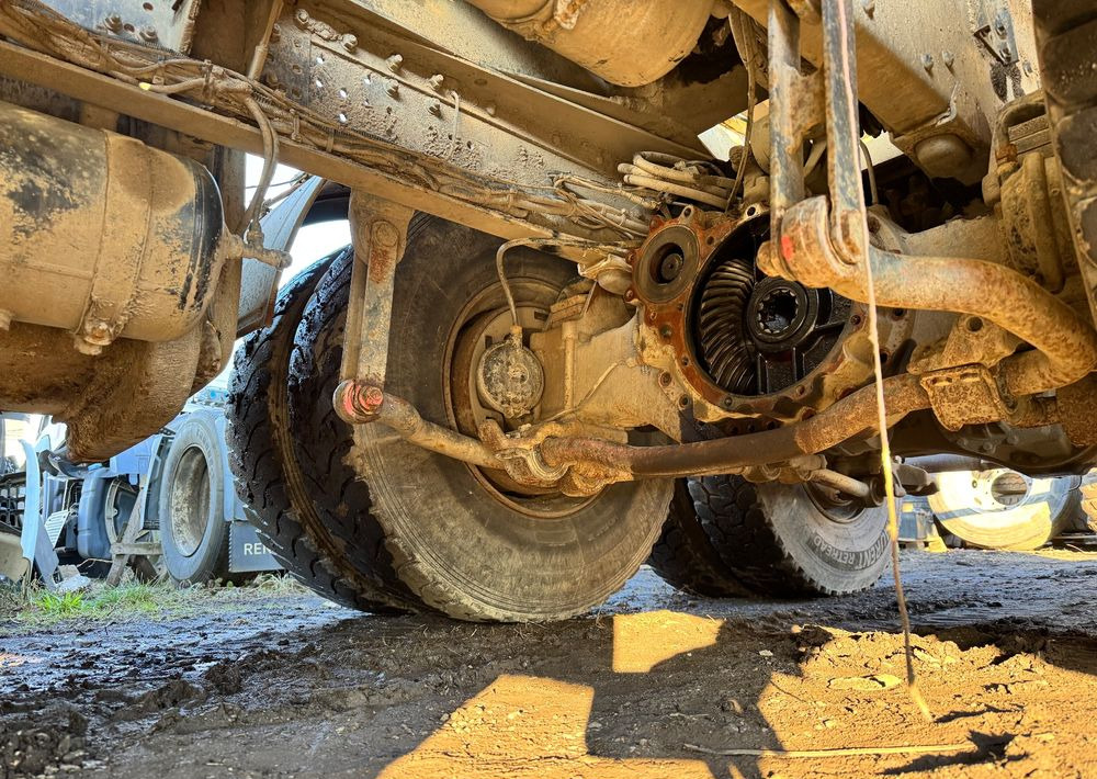 Iveco EuroTrakker - 덤프트럭 : 사진 5 Iveco EuroTrakker - 덤프트럭 : 사진 5