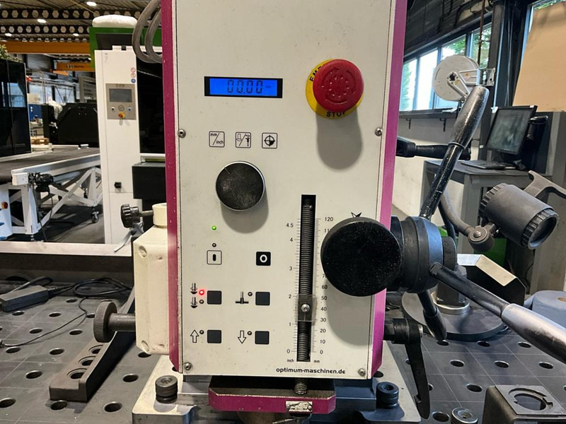 Optimum MH 50V - 금속 가공 기계 : 사진 3 Optimum MH 50V - 금속 가공 기계 : 사진 3