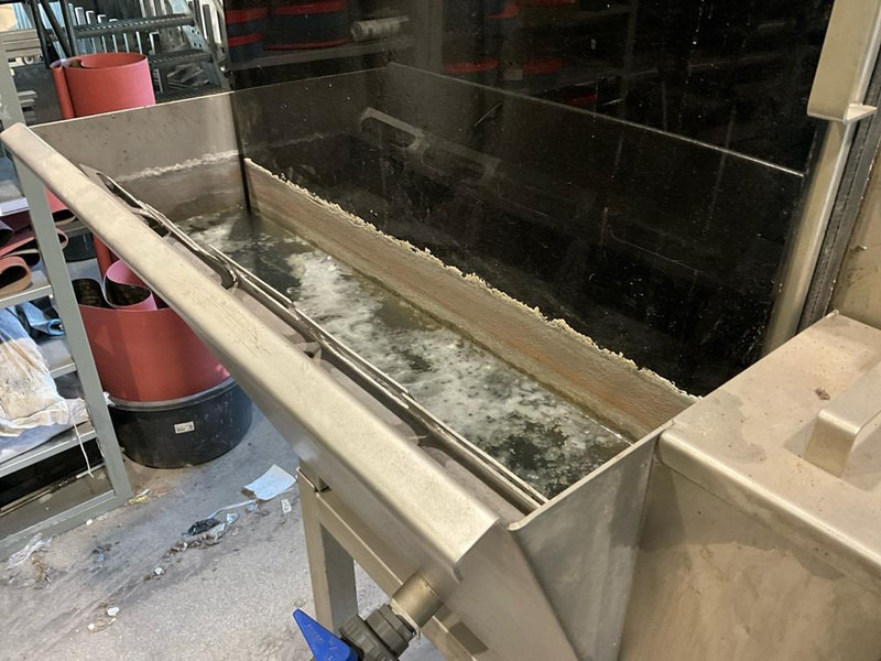 Q-FIN WES6000 - 금속 가공 기계 : 사진 4 Q-FIN WES6000 - 금속 가공 기계 : 사진 4