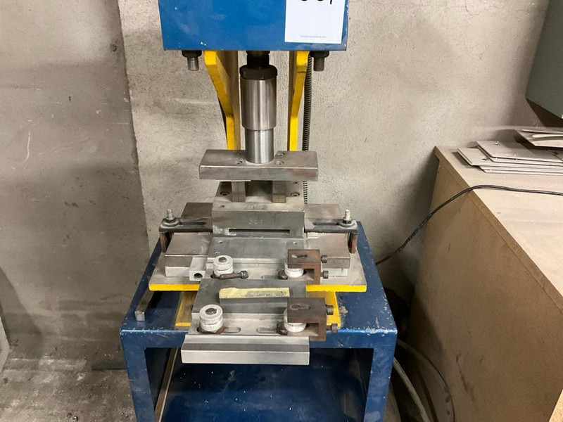 Tronzadoras P-4000 - 산업용 장비 : 사진 3 Tronzadoras P-4000 - 산업용 장비 : 사진 3