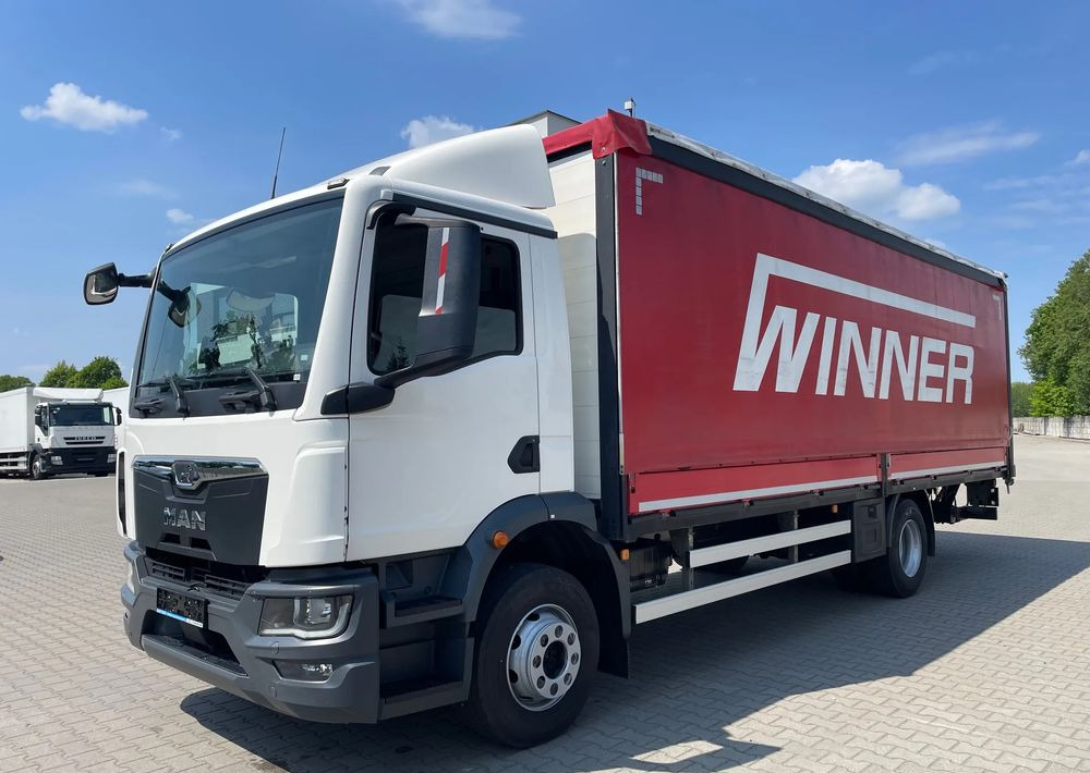 MAN TGM 15.250 Ładowność 8760 kg! - 커튼사이더 트럭 : 사진 2 MAN TGM 15.250 Ładowność 8760 kg! - 커튼사이더 트럭 : 사진 2