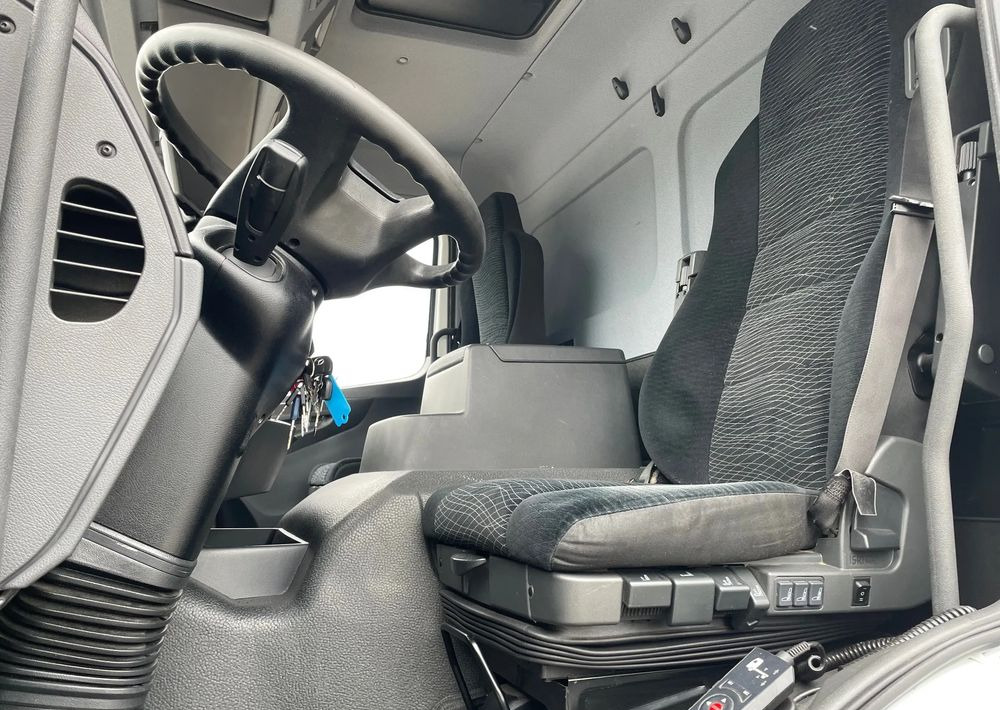 Mercedes-Benz ATEGO 1324, 15 EUROPALET, ŁADOWNOŚĆ 7,5 T - 박스 트럭 : 사진 5 Mercedes-Benz ATEGO 1324, 15 EUROPALET, ŁADOWNOŚĆ 7,5 T - 박스 트럭 : 사진 5