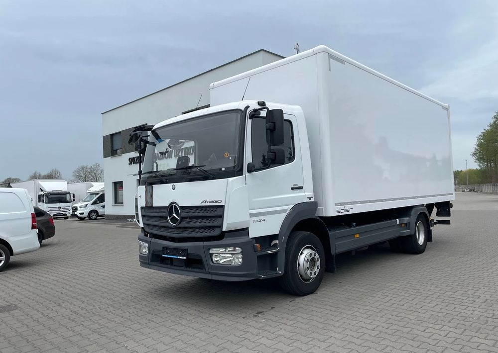 Mercedes-Benz ATEGO 1324/ Ładownośc 7,5 tony/ kontener 6,2m! - 트랙터 유닛 : 사진 2 Mercedes-Benz ATEGO 1324/ Ładownośc 7,5 tony/ kontener 6,2m! - 트랙터 유닛 : 사진 2