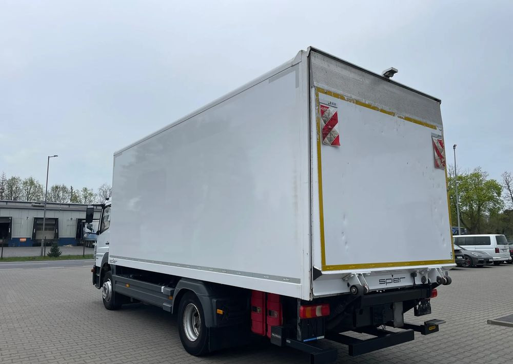 Mercedes-Benz ATEGO 1324/ Ładownośc 7,5 tony/ kontener 6,2m! - 트랙터 유닛 : 사진 5 Mercedes-Benz ATEGO 1324/ Ładownośc 7,5 tony/ kontener 6,2m! - 트랙터 유닛 : 사진 5