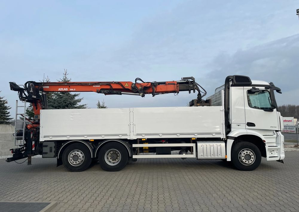 Mercedes-Benz Arocs 2545, HDS ATLAS 186.3 - PILOT - 드롭사이드/ 플랫베드 트럭 : 사진 5 Mercedes-Benz Arocs 2545, HDS ATLAS 186.3 - PILOT - 드롭사이드/ 플랫베드 트럭 : 사진 5
