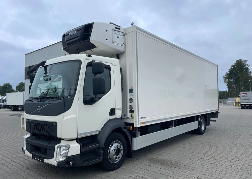Volvo FL 16.250 CHŁODNIA - 냉동탑차 : 사진 2 Volvo FL 16.250 CHŁODNIA - 냉동탑차 : 사진 2