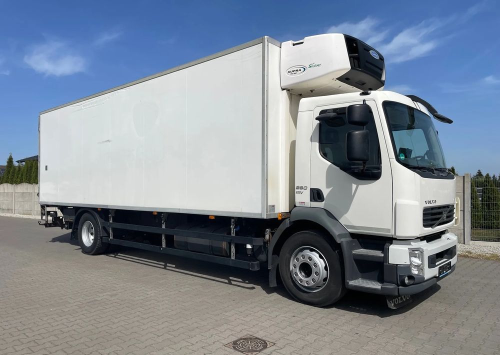 Volvo FL 18.260 CHŁODNIA, EURO 5 ! - 냉동탑차 : 사진 4 Volvo FL 18.260 CHŁODNIA, EURO 5 ! - 냉동탑차 : 사진 4