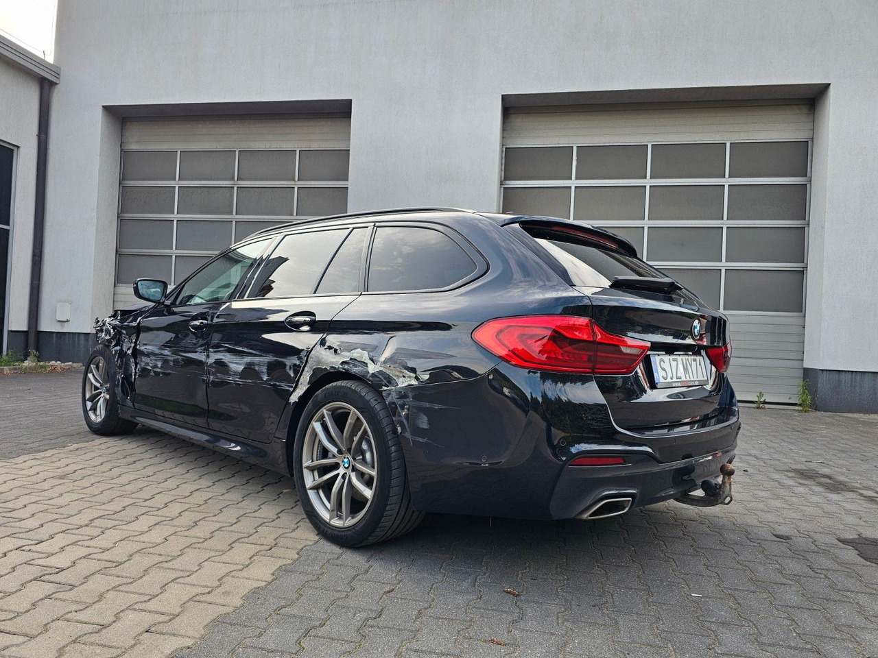 BMW 520 d M Packet Luftsitze Harman-K TOP Ausstatt. - 차량 : 사진 3 BMW 520 d M Packet Luftsitze Harman-K TOP Ausstatt. - 차량 : 사진 3