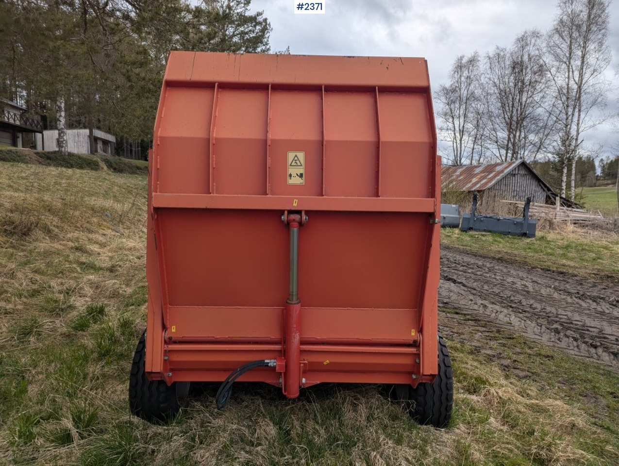 Bale cutter / Feed shredder Kverneland Taarup 853 - 건초 및 목초 장비 : 사진 5 Bale cutter / Feed shredder Kverneland Taarup 853 - 건초 및 목초 장비 : 사진 5