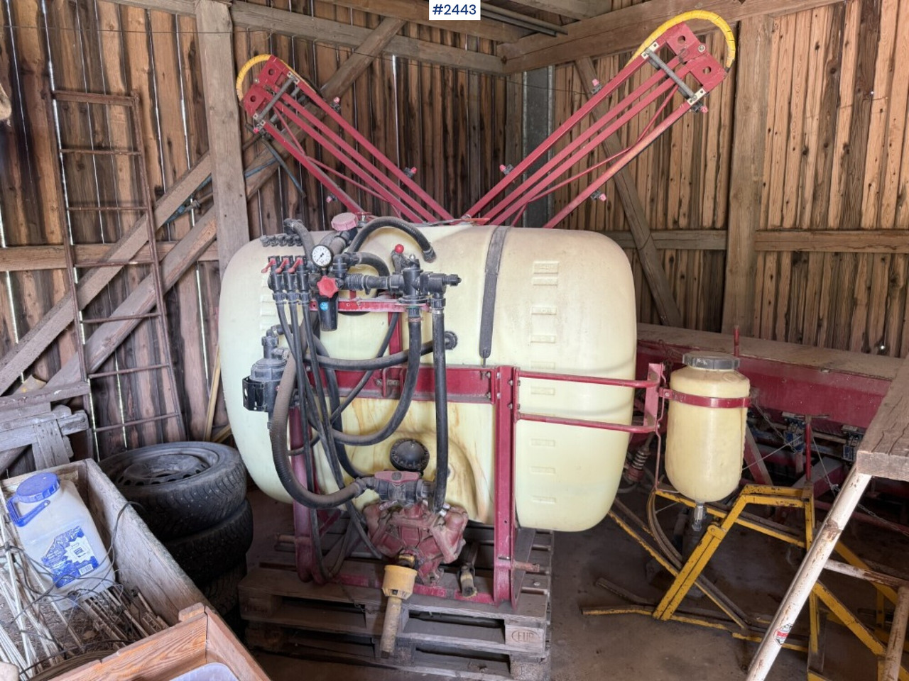 Sprayer Hardi 800L 12m - 스프레이 : 사진 1 Sprayer Hardi 800L 12m - 스프레이 : 사진 1