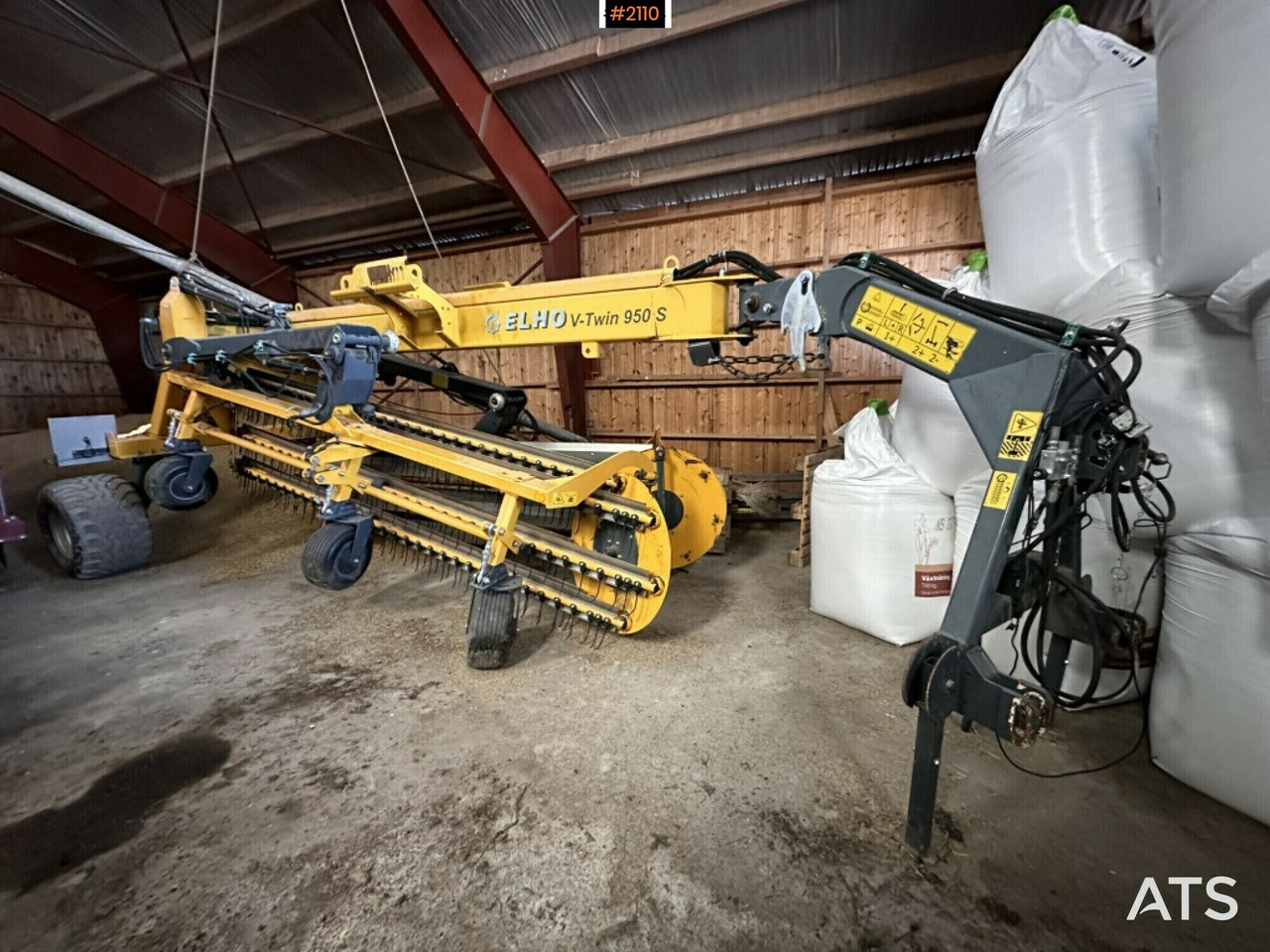 Towed Swathers ELHO V-Twin 950 S - 반전기/ 레이크 : 사진 1 Towed Swathers ELHO V-Twin 950 S - 반전기/ 레이크 : 사진 1