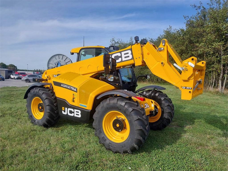 JCB 542-70 AgriXtra DTVT - 텔레스코픽 핸들러 : 사진 4 JCB 542-70 AgriXtra DTVT - 텔레스코픽 핸들러 : 사진 4
