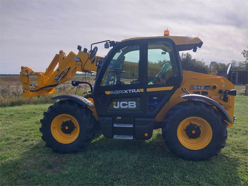 JCB 542-70 AgriXtra DTVT - 텔레스코픽 핸들러 : 사진 1 JCB 542-70 AgriXtra DTVT - 텔레스코픽 핸들러 : 사진 1