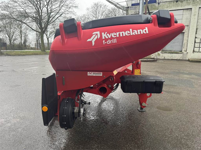 Kverneland F Drill - 콤바인 : 사진 2 Kverneland F Drill - 콤바인 : 사진 2
