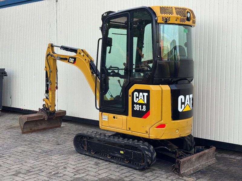 Caterpillar 301.8 NextGen - 미니 굴삭기 : 사진 3 Caterpillar 301.8 NextGen - 미니 굴삭기 : 사진 3