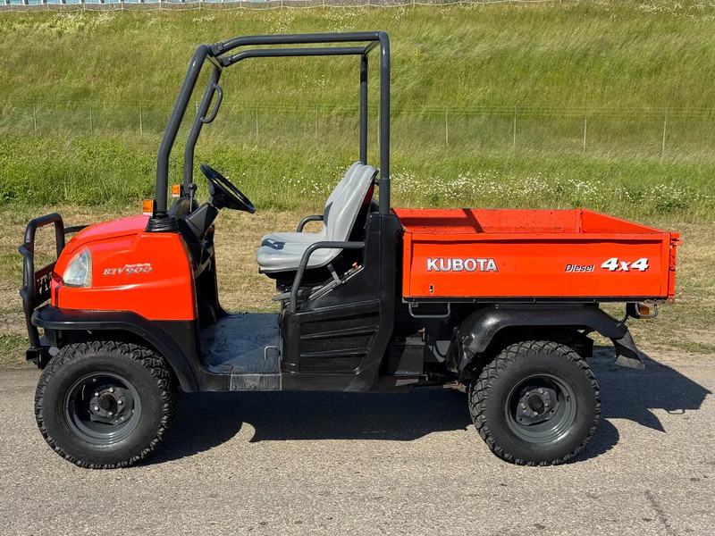 Kubota RTV 900 4X4 - 정원 경운기 : 사진 3 Kubota RTV 900 4X4 - 정원 경운기 : 사진 3