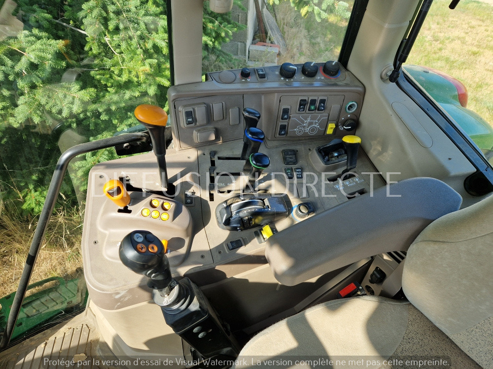JOHN DEERE TRACTEUR AGRICOLE 6110M - 장궤형 트랙터 : 사진 4 JOHN DEERE TRACTEUR AGRICOLE 6110M - 장궤형 트랙터 : 사진 4
