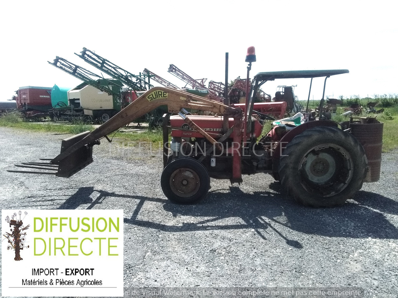 MASSEY FERGUSON TRACTEUR AGRICOLE 140 SUPER - 장궤형 트랙터 : 사진 1 MASSEY FERGUSON TRACTEUR AGRICOLE 140 SUPER - 장궤형 트랙터 : 사진 1