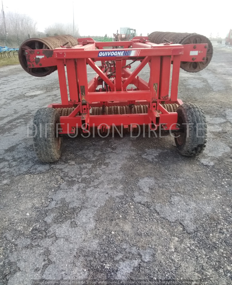 QUIVOGNE ROULEAU CAMBRIDGE R 630 - 농장 롤러 : 사진 3 QUIVOGNE ROULEAU CAMBRIDGE R 630 - 농장 롤러 : 사진 3