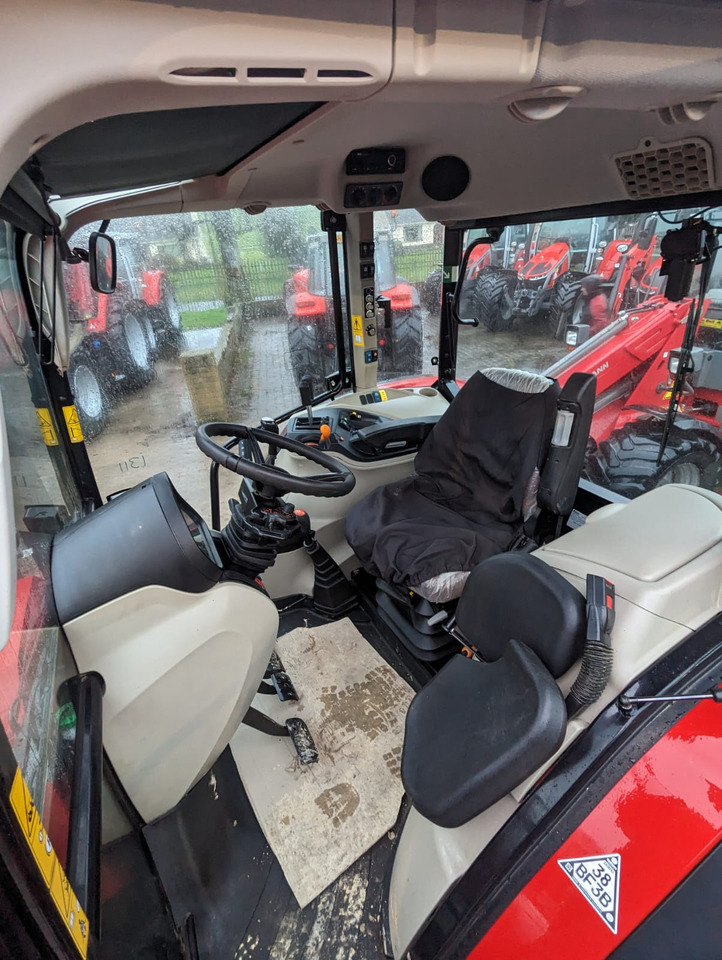 2022 Massey Ferguson 5712M c/w Loader, As New - 장궤형 트랙터 : 사진 4 2022 Massey Ferguson 5712M c/w Loader, As New - 장궤형 트랙터 : 사진 4
