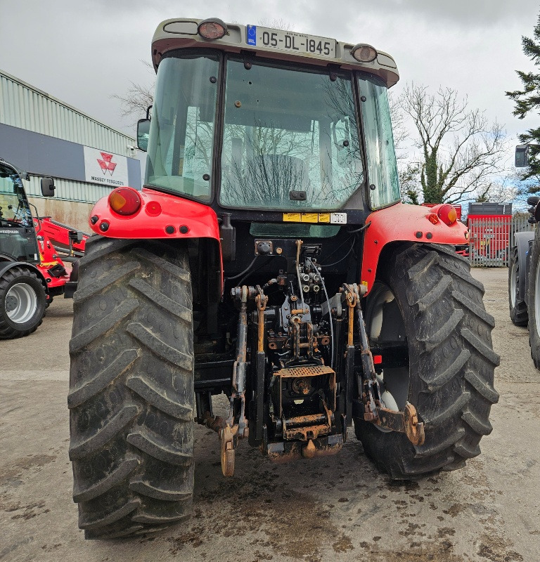 MF 5445 Manual Shuttle - 장궤형 트랙터 : 사진 3 MF 5445 Manual Shuttle - 장궤형 트랙터 : 사진 3