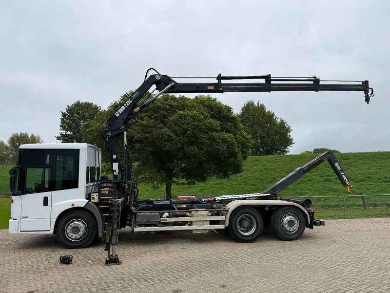 Mercedes-Benz Econic Hiab 220-Hooklift-6x2-Remote - 크레인 트럭 : 사진 2 Mercedes-Benz Econic Hiab 220-Hooklift-6x2-Remote - 크레인 트럭 : 사진 2
