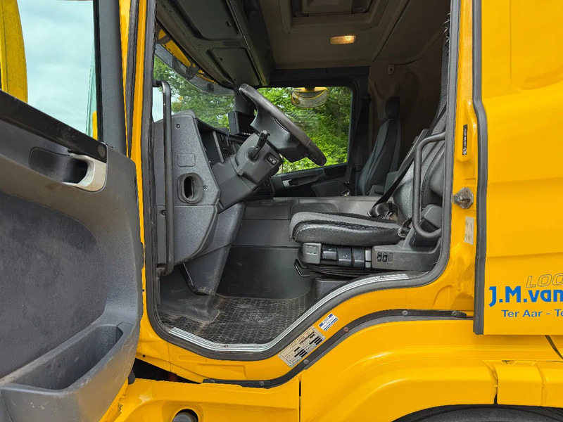 크레인 트럭 Scania P320 HMF 1450 : 사진 15