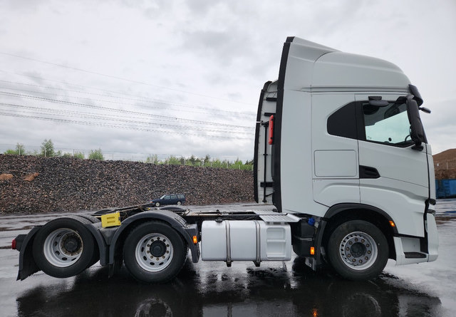Iveco S-Way 570 6x2 - 트랙터 유닛 : 사진 5 Iveco S-Way 570 6x2 - 트랙터 유닛 : 사진 5