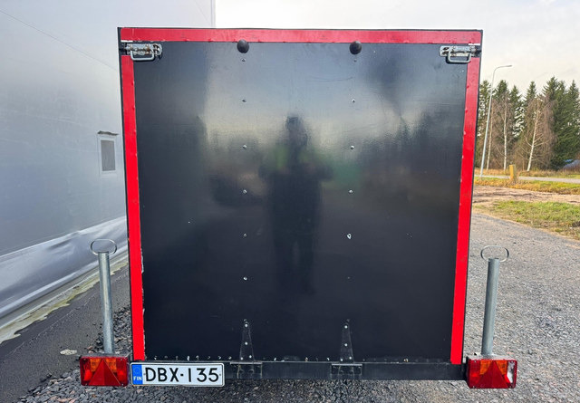 Umpiperäkärry - 자동차 트레일러 : 사진 4 Umpiperäkärry - 자동차 트레일러 : 사진 4