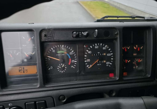 리스 VolvoFM420 6x2 Avolava VolvoFM420 6x2 Avolava : 사진 20 리스 VolvoFM420 6x2 Avolava VolvoFM420 6x2 Avolava : 사진 20