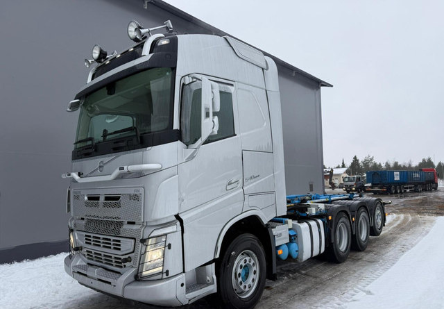 VolvoFh13 540 - 후크 리프트 트럭 : 사진 1 VolvoFh13 540 - 후크 리프트 트럭 : 사진 1