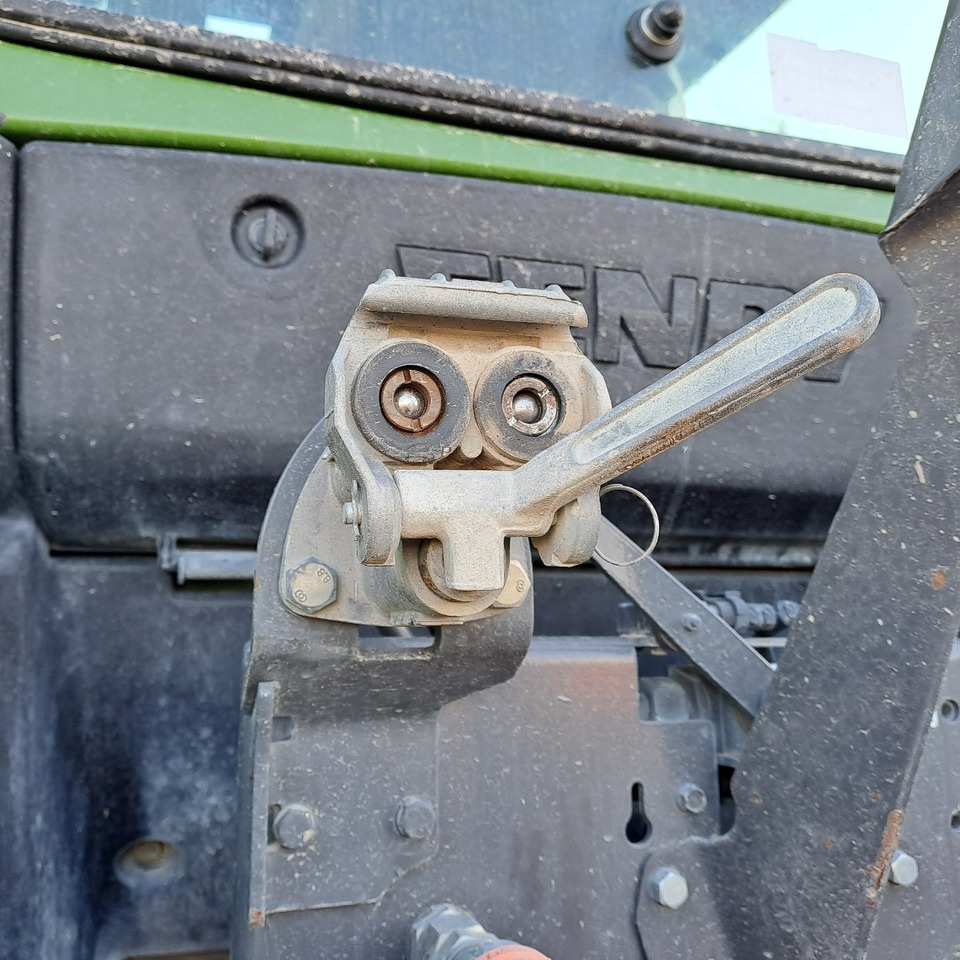 장궤형 트랙터 FENDT 720 VARIO PROFI : 사진 8