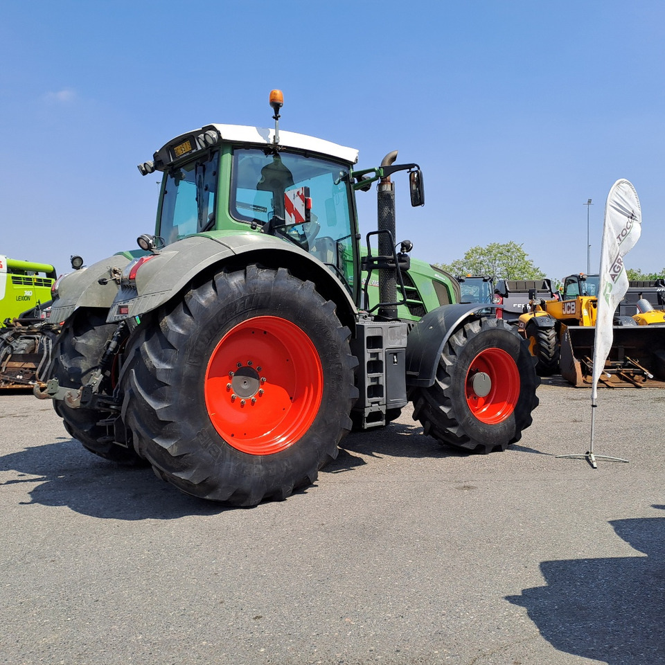 FENDT 828 VARIO PROFI PLUS - 장궤형 트랙터 : 사진 3 FENDT 828 VARIO PROFI PLUS - 장궤형 트랙터 : 사진 3