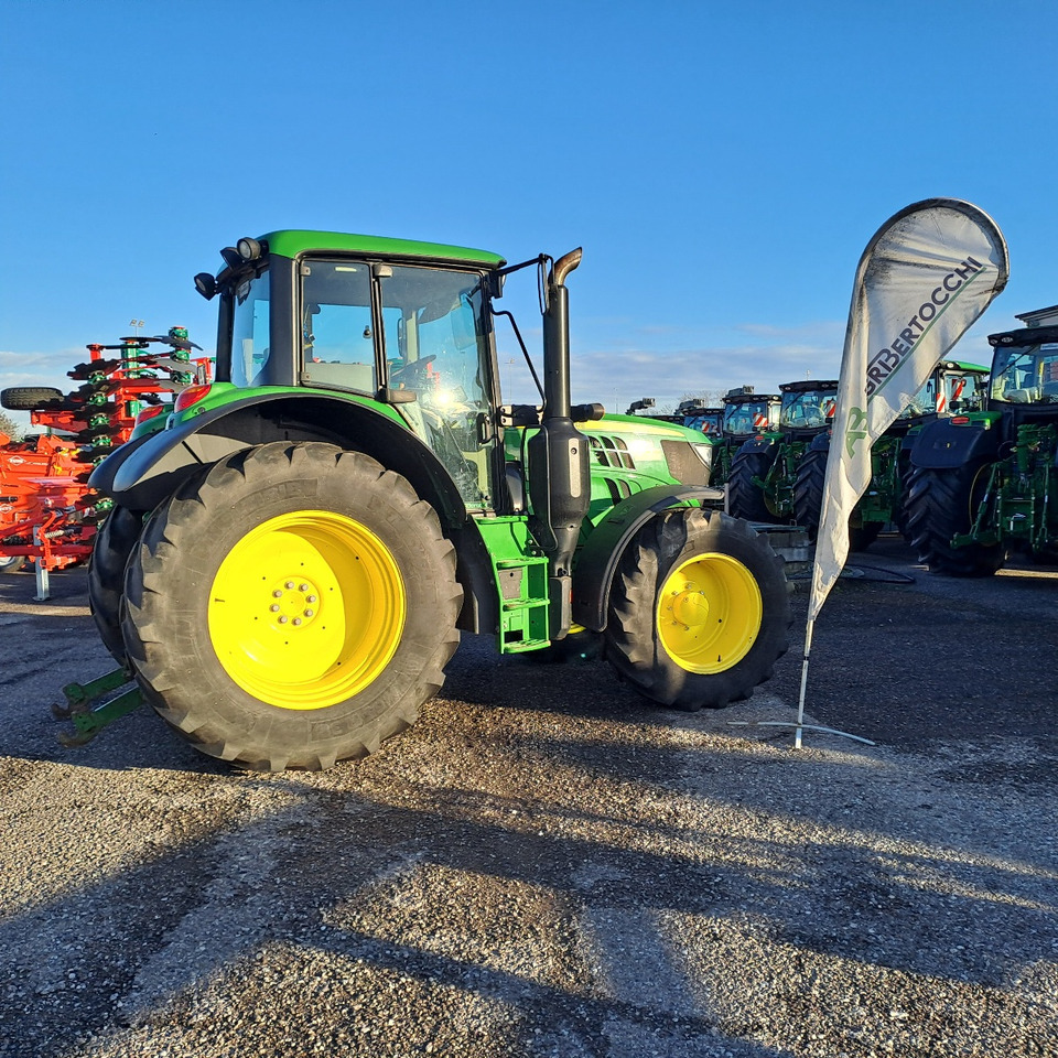 JOHN DEERE 6120 m - 장궤형 트랙터 : 사진 3 JOHN DEERE 6120 m - 장궤형 트랙터 : 사진 3