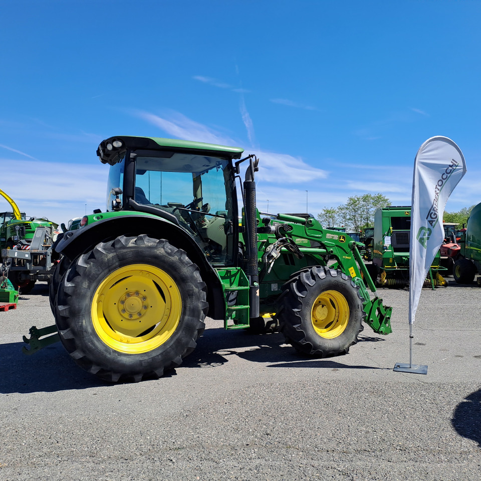 JOHN DEERE 6125R - 장궤형 트랙터 : 사진 2 JOHN DEERE 6125R - 장궤형 트랙터 : 사진 2